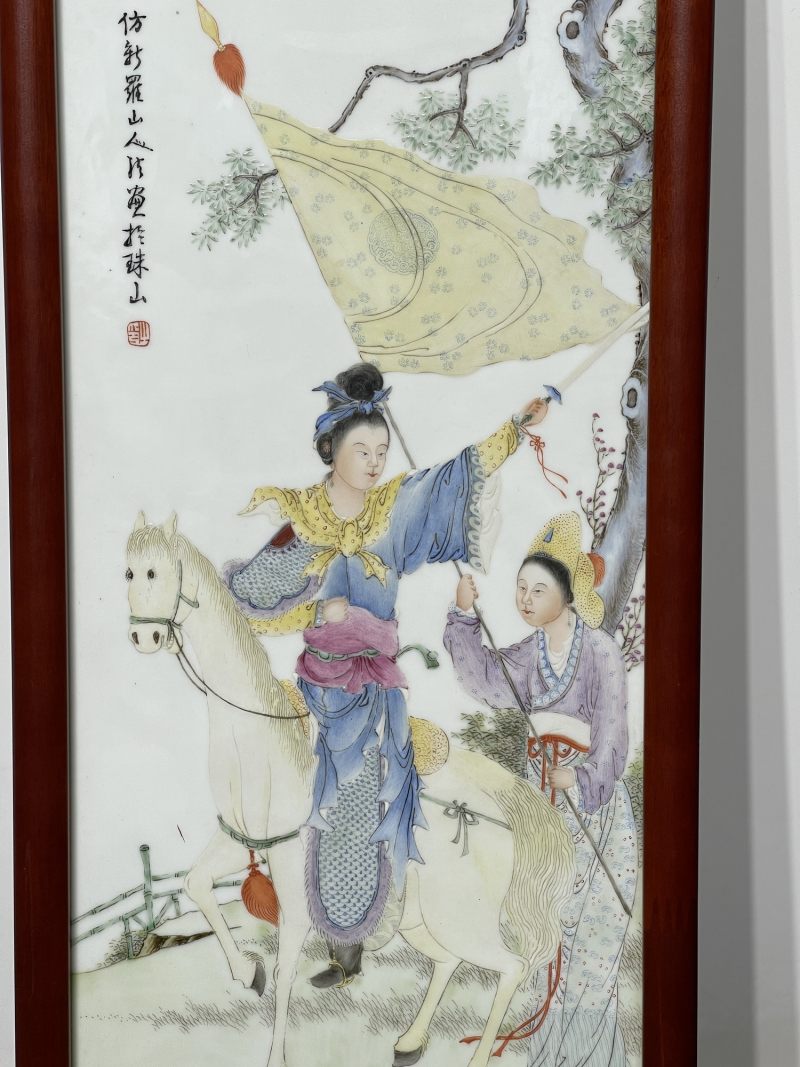 民国 粉彩人物纹瓷板一对 - 图3