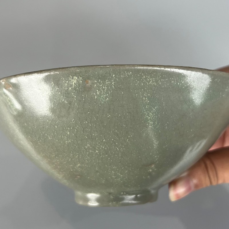 明代 高丽青釉印花斗笠盏 - 图5