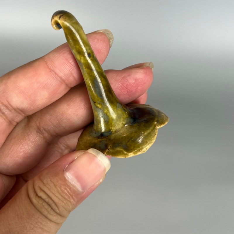 明代 绿釉茄子形香罐 - 图16