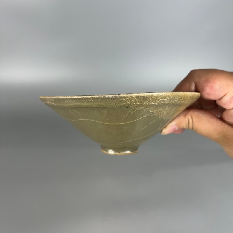 明代 龙泉米黄釉斗笠碗 - 图5
