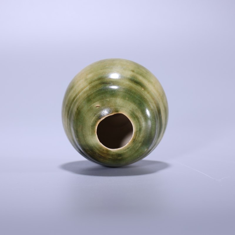 明代 绿釉茄子形香罐 - 图5