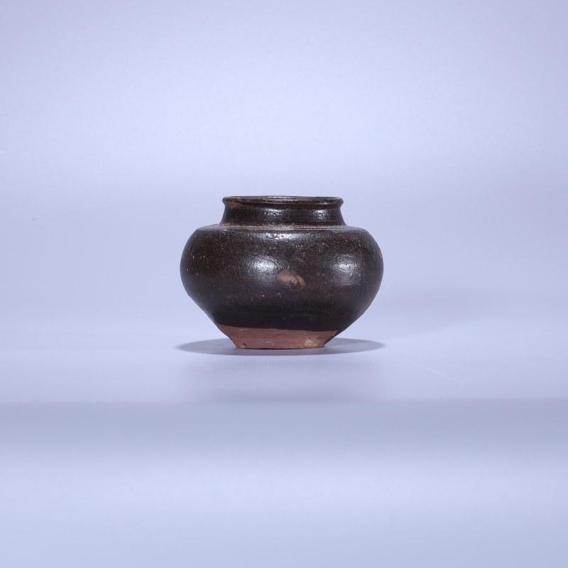 明代 洪塘窑大海茶入 - 图1
