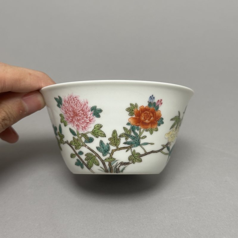 清晚清 花卉纹马蹄杯 - 图2