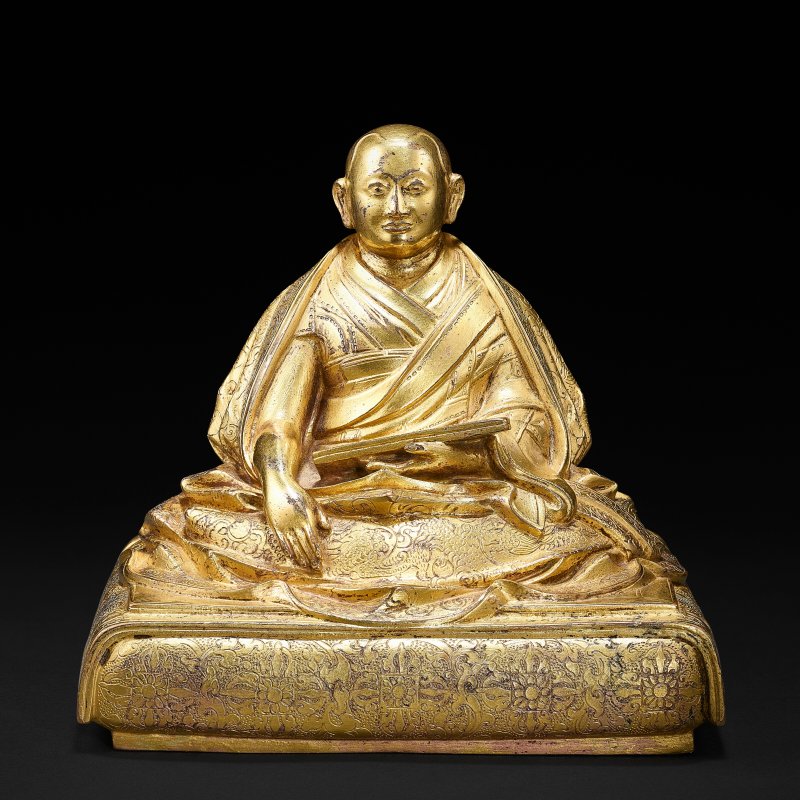 鎏金銅合金五世達賴喇嘛阿旺羅桑嘉措坐像  西藏 約1650至1682年 - 图1