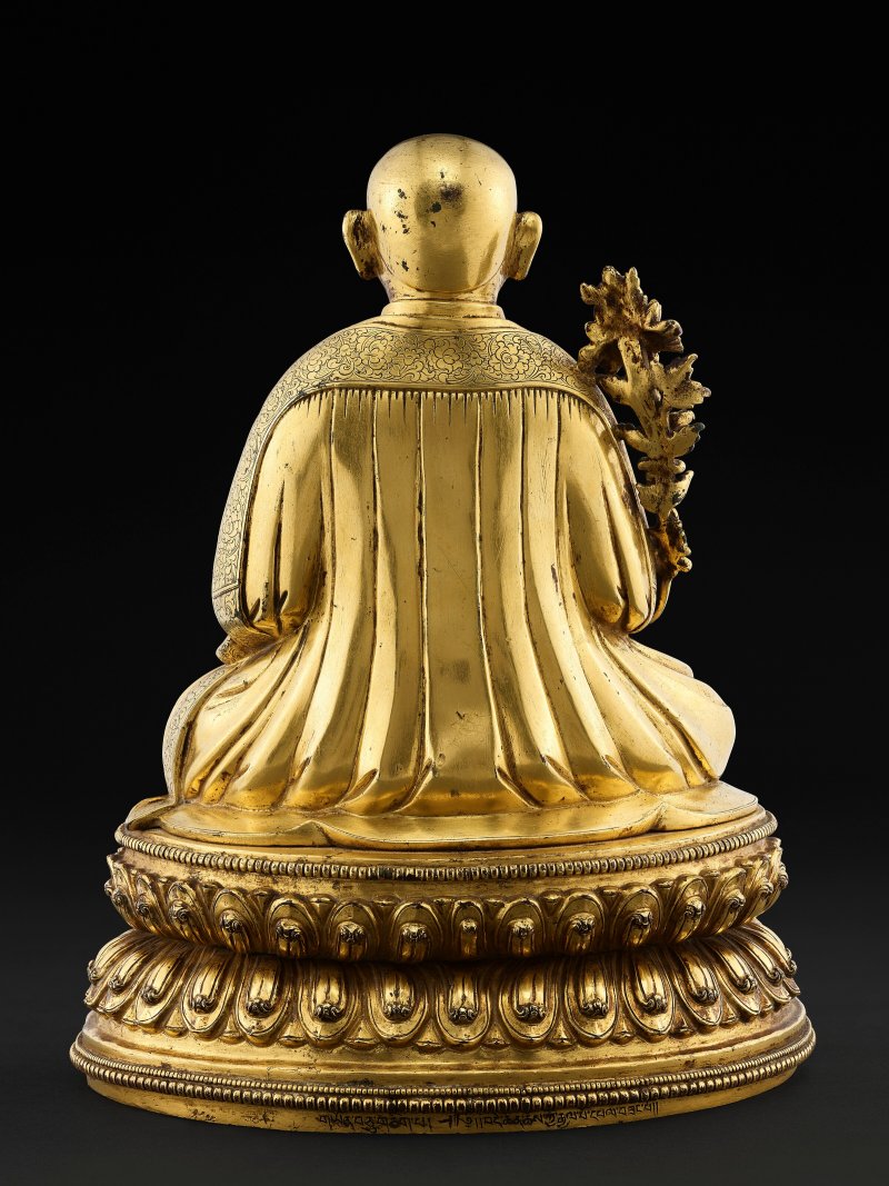 鎏金銅合金四世達賴喇嘛雲丹嘉措坐像  西藏 扎什倫布寺 十七世紀 - 图3