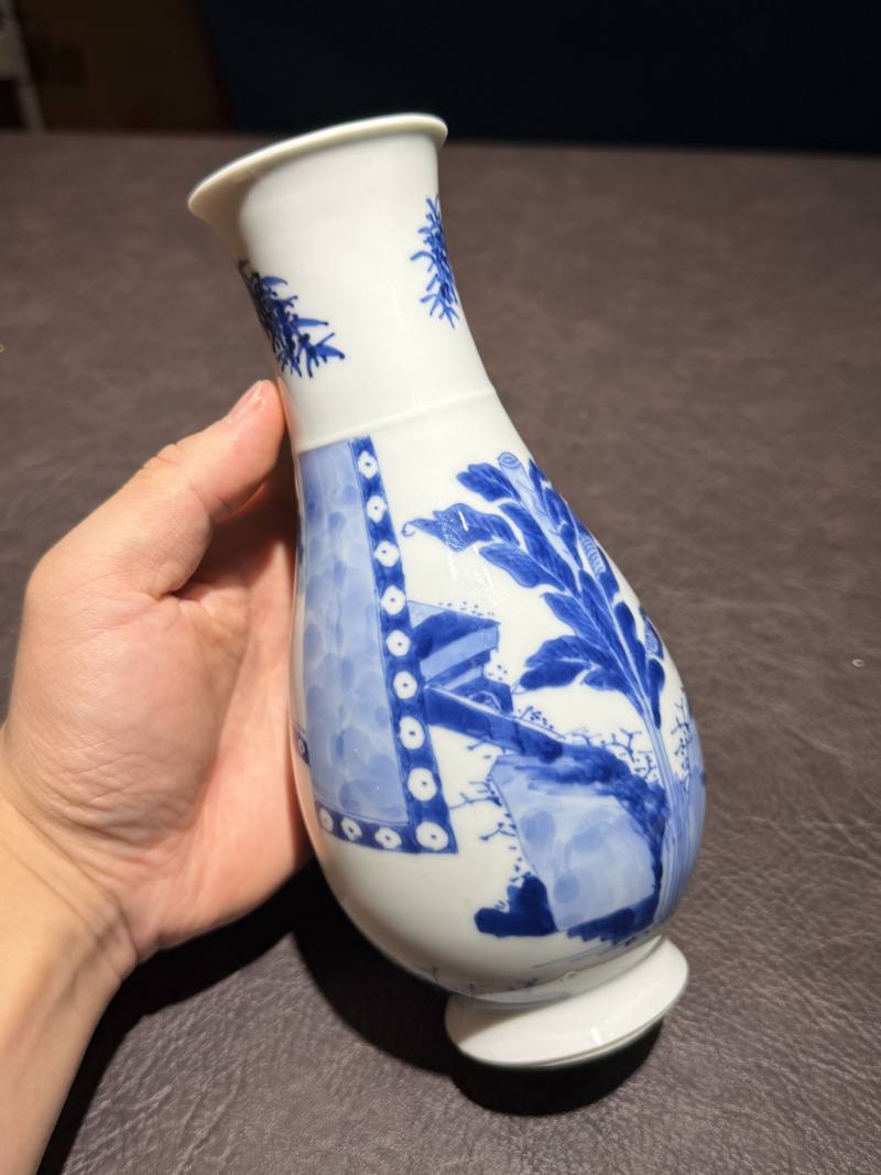 清康熙 青花仕女图琵琶尊 - 图8