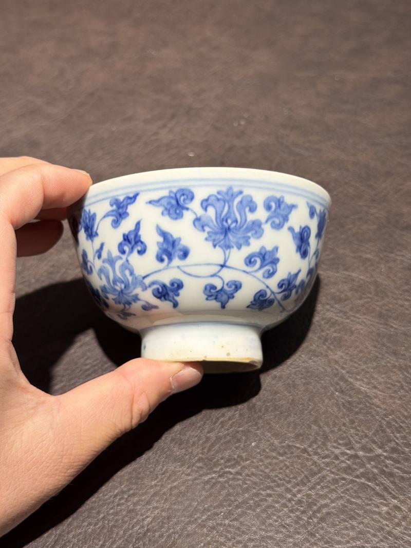 清康熙 青花缠枝莲纹碗 - 图4