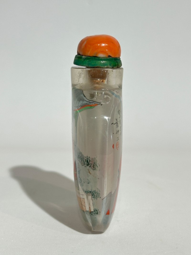 葉仲三作 水晶内畫人物紋鼻煙壺、珊瑚蓋 一九零八年 | AN INSIDE PAINTED ROCK CRYSTAL 'FIGURES' SNUFF BOTTLE - 图6