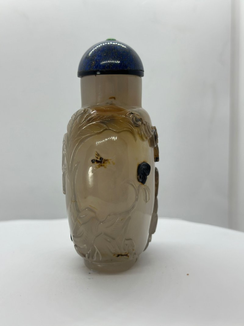 1750-1850 史蒂文斯鹿大師流派影瑪瑙⌈封侯得祿⌋鼻煙壺 | A SHADOW AGATE 'MONKEY AND DEER' SNUFF BOTTLE - 图4