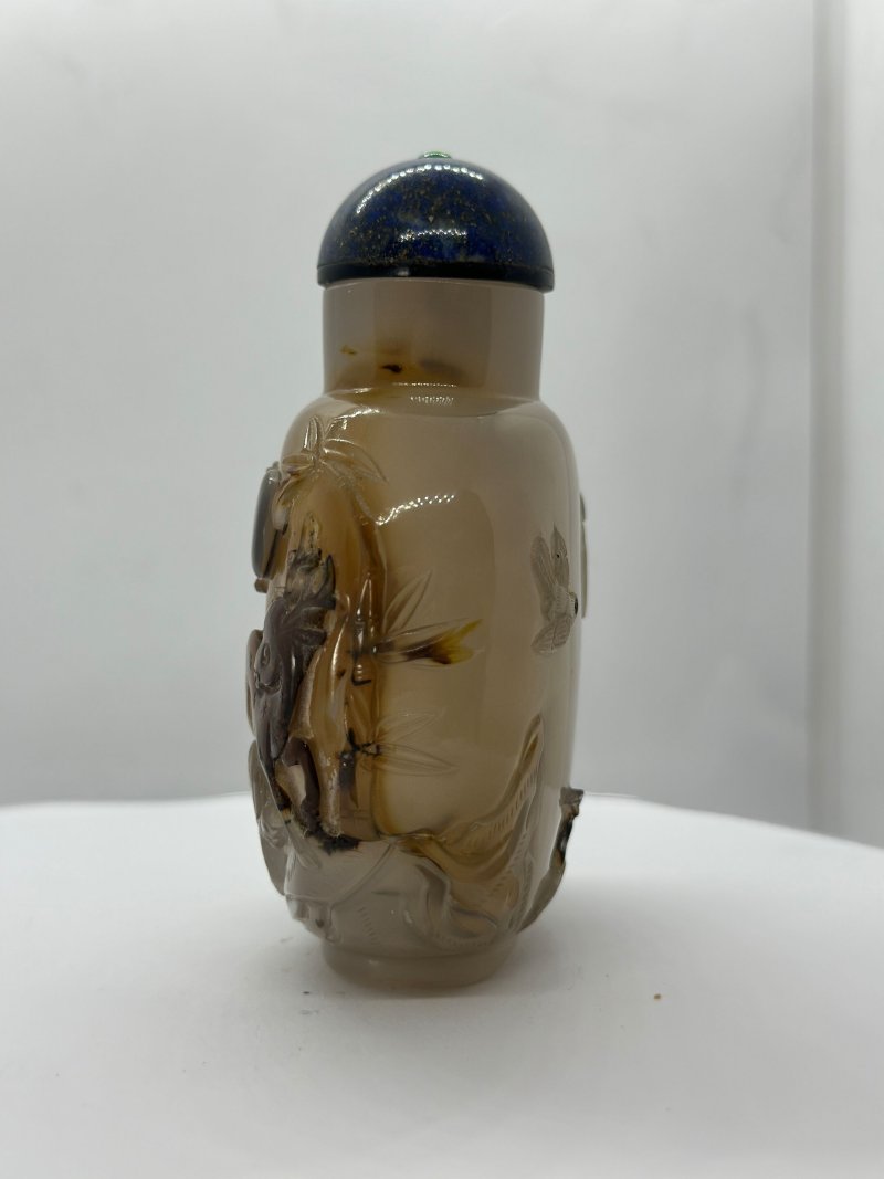 1750-1850 史蒂文斯鹿大師流派影瑪瑙⌈封侯得祿⌋鼻煙壺 | A SHADOW AGATE 'MONKEY AND DEER' SNUFF BOTTLE - 图5