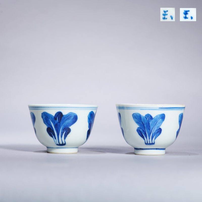 清中期 青花“百财”杯一对