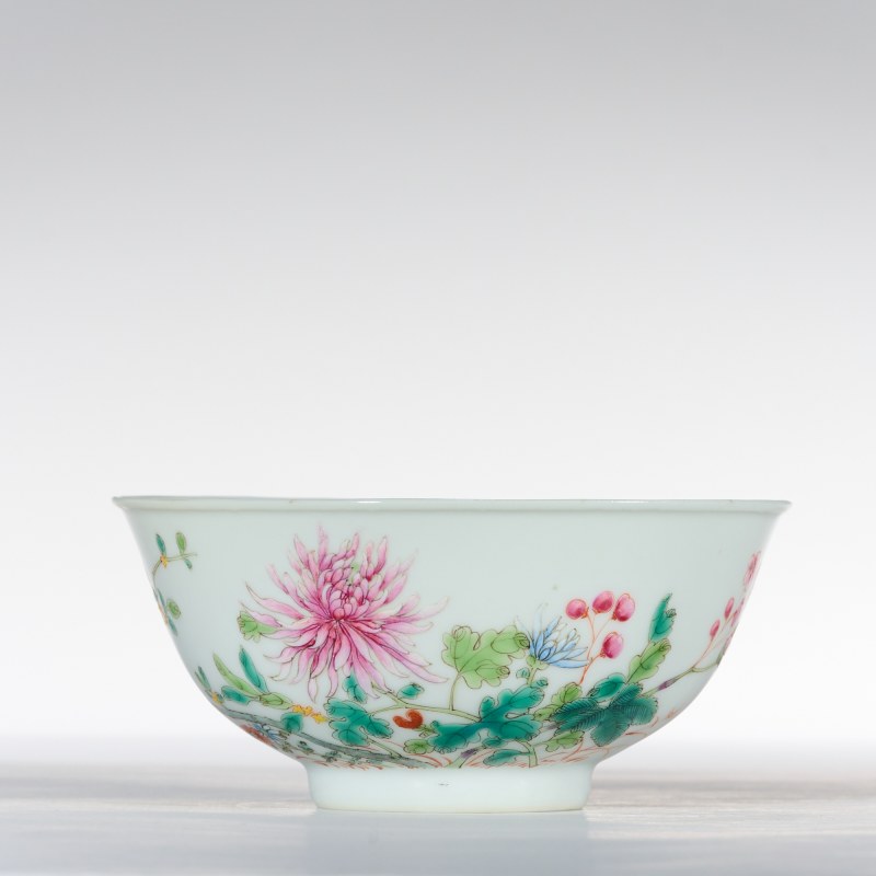 清晚期 粉彩花卉纹碗 - 图1