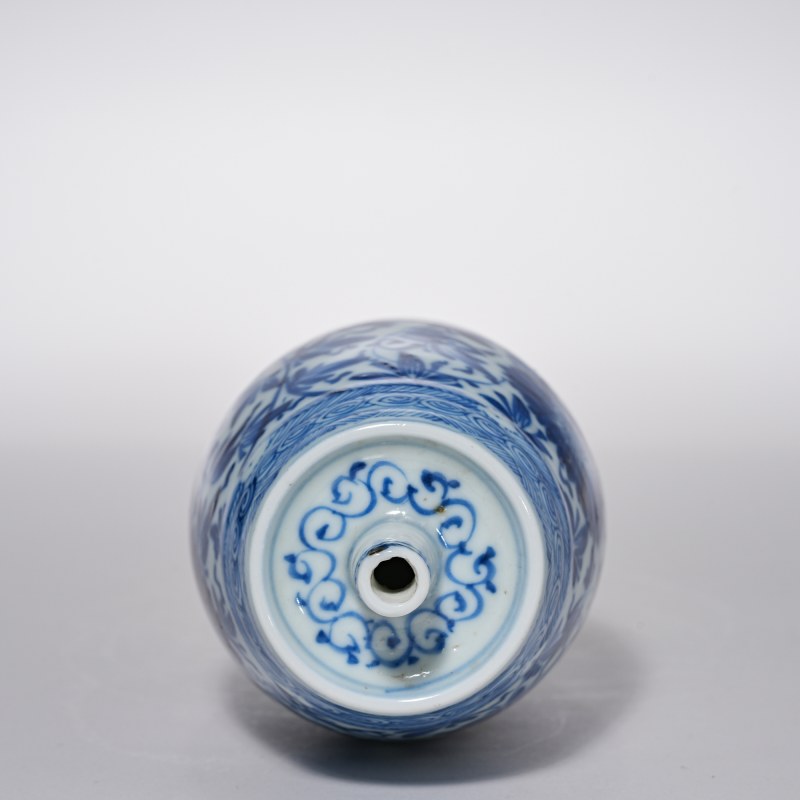 清晚期 青花缠枝花卉纹砚滴 - 图4
