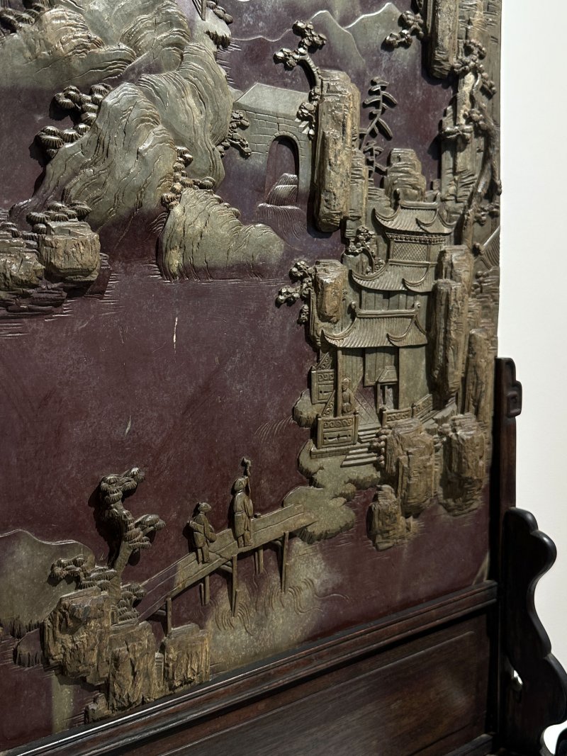 清十九世紀 端石⌈亭閣山水⌋插屏 | A DUAN STONE 'LANDSCAPE WITH PAVILION' TABLE SCREEN - 图6