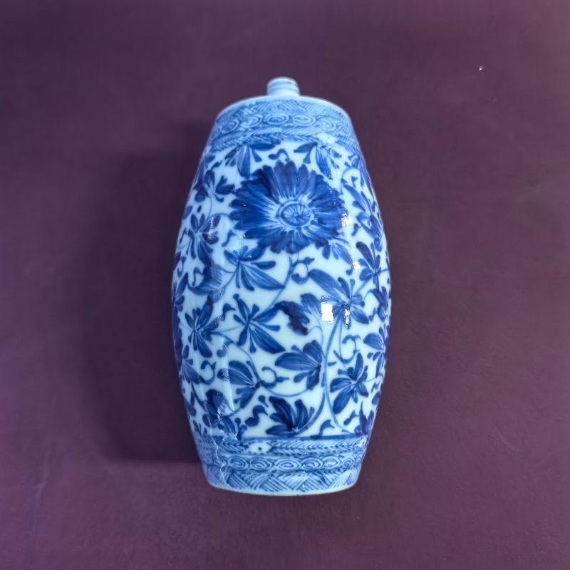清晚期 青花缠枝花卉纹砚滴 - 图6
