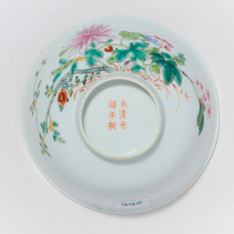 清晚期 粉彩花卉纹碗 - 图5