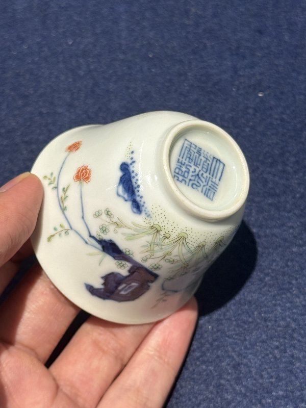 清道光 青花五彩水仙花神杯（一对） - 图20