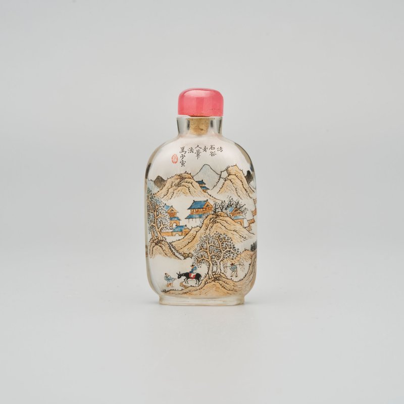 約1900年間 馬少宣（款） 玻璃內畫⌈山水⌋鼻煙壺 | AN INSIDE PAINTED GLASS 'LANDSCAPE OF WANG HUI' SNUFF BOTTLE - 图1