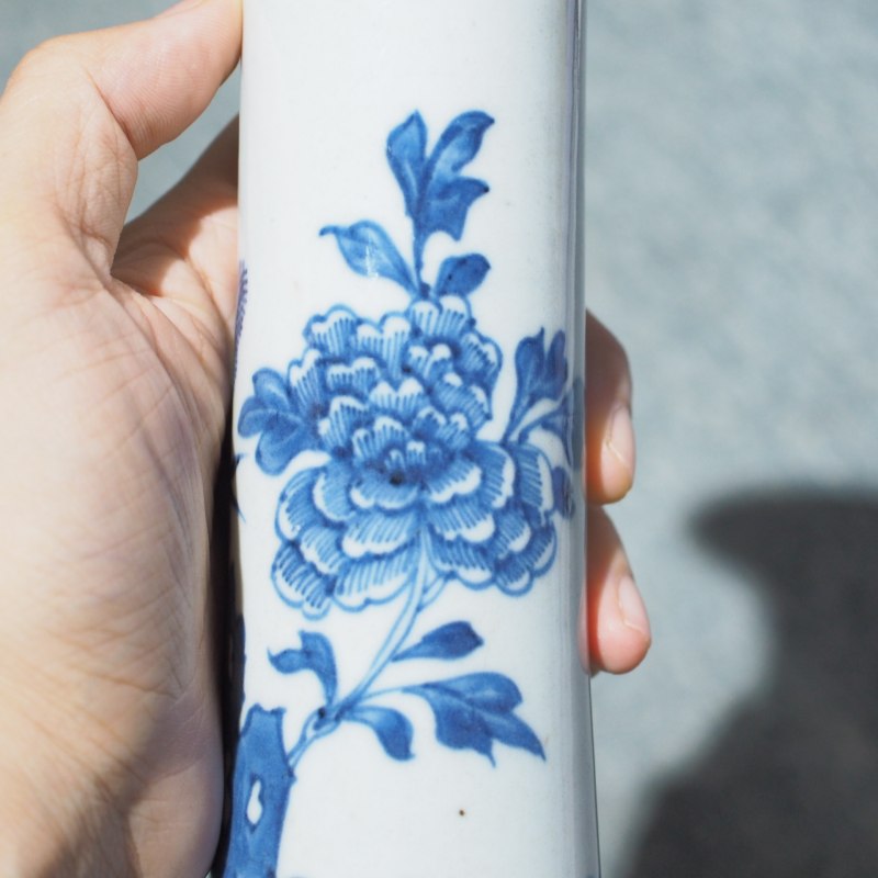 清乾隆 青花花卉纹花觚 - 图10