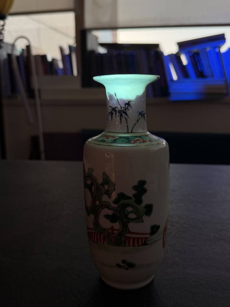 清康熙 五彩人物棒槌瓶 - 图14