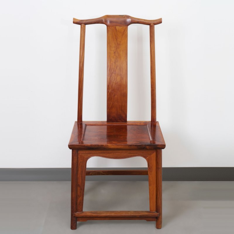 二十世紀中葉 黃花梨燈掛椅 | A HUANGHUALI LAMP-HANGER CHAIR, DENGGUAYI