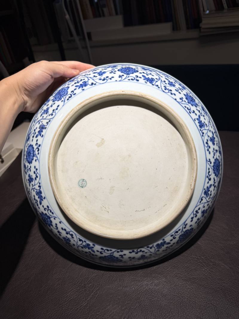 清雍正 青花缠枝莲大盘 - 图7