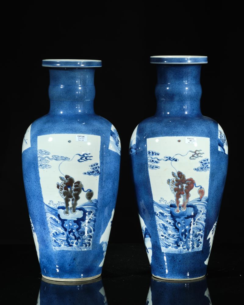 清康熙 洒蓝釉开光青花釉里红麒麟纹瓶（一对） - 图4