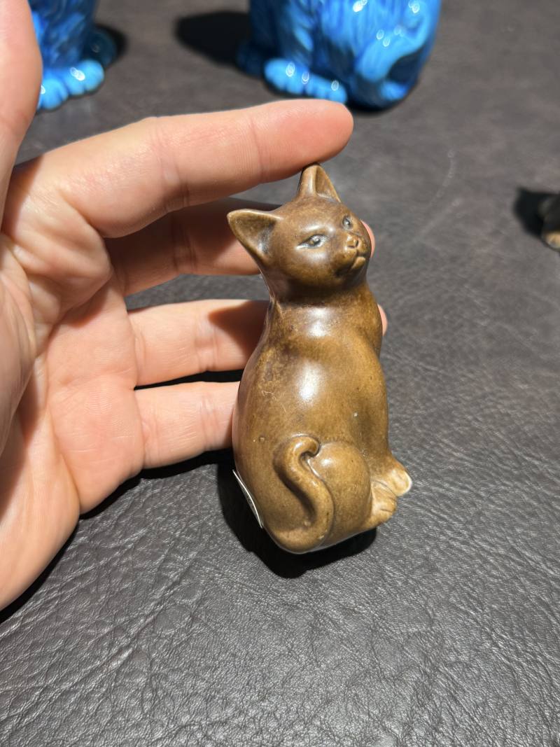 解放初期 猫塑像摆件一组4件 - 图4