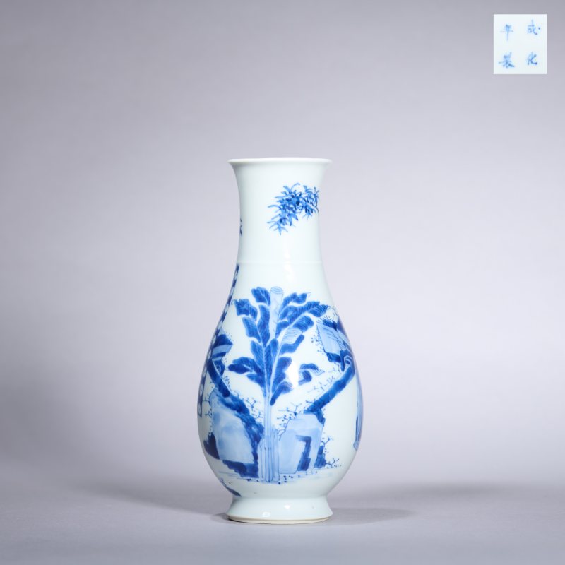 清康熙 青花仕女图琵琶尊 - 图1