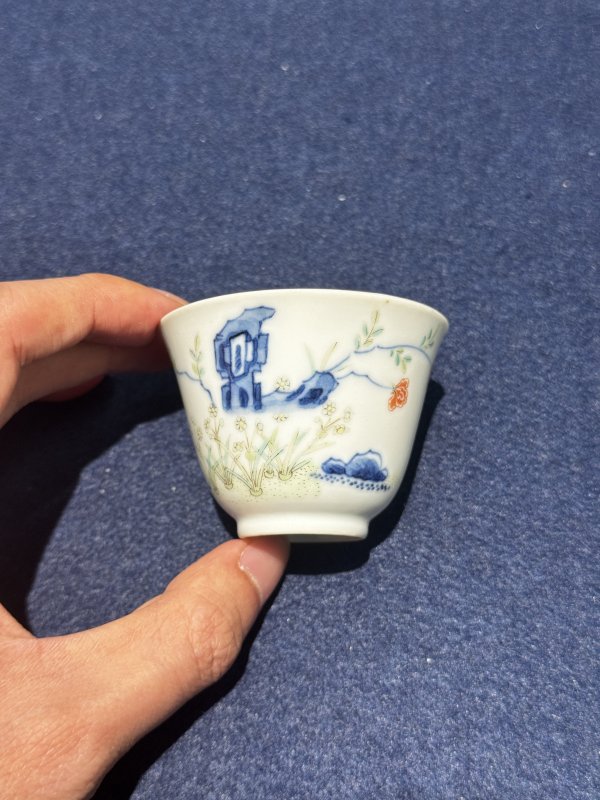 清道光 青花五彩水仙花神杯（一对） - 图2