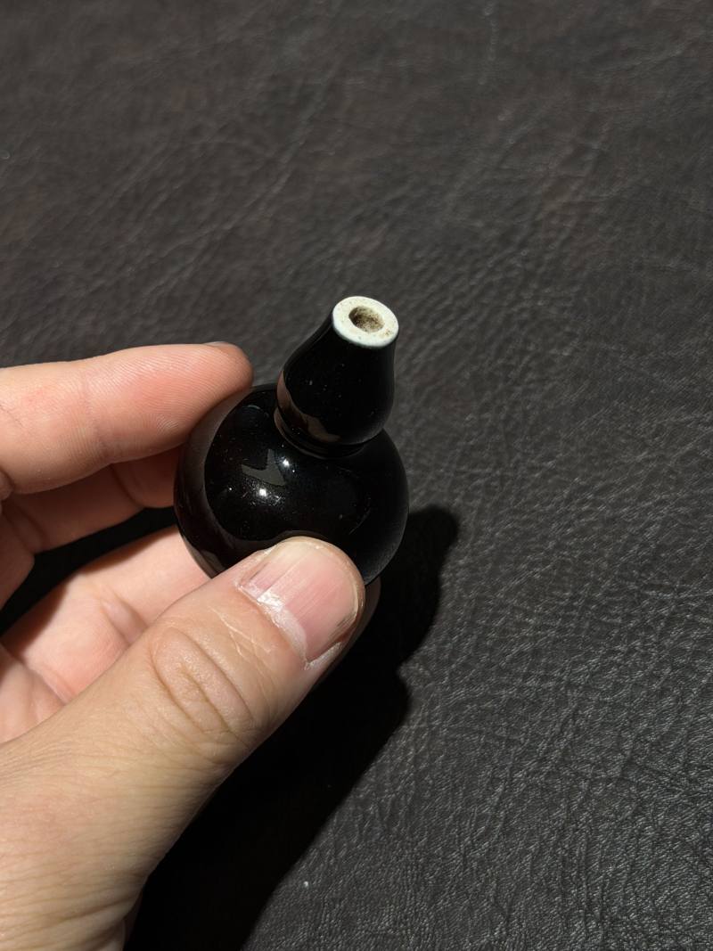 清康熙 乌金釉葫芦小瓶 - 图9
