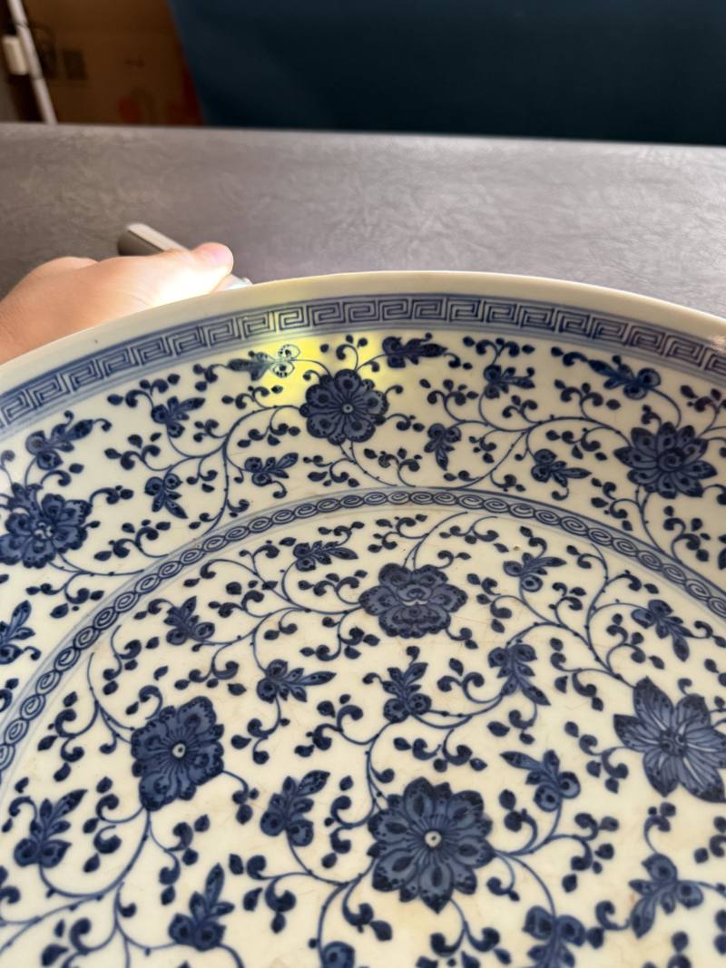 清雍正 青花缠枝莲大盘 - 图15