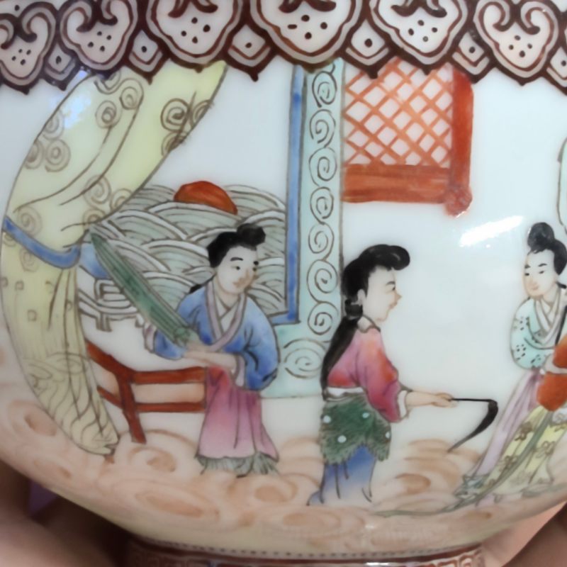 民国 仿珐琅彩人物故事图花口碗 - 图9