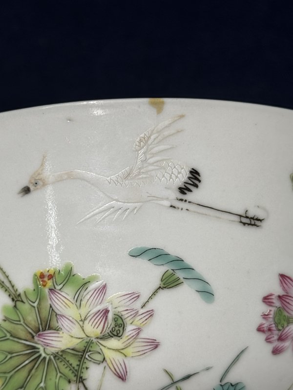 清道光 粉彩莲池鸳鸯图墩式碗 - 图14