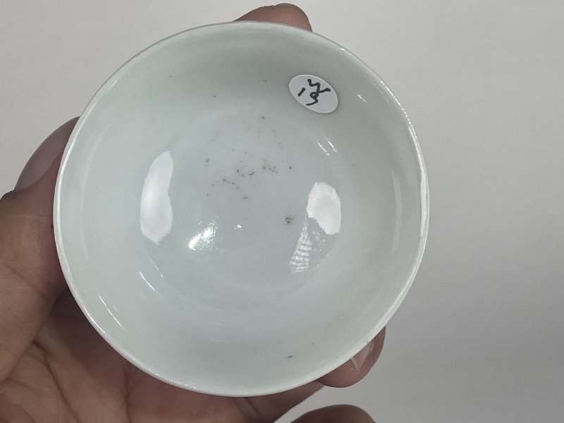 民国 粉彩洞石花卉纹杯 - 图5