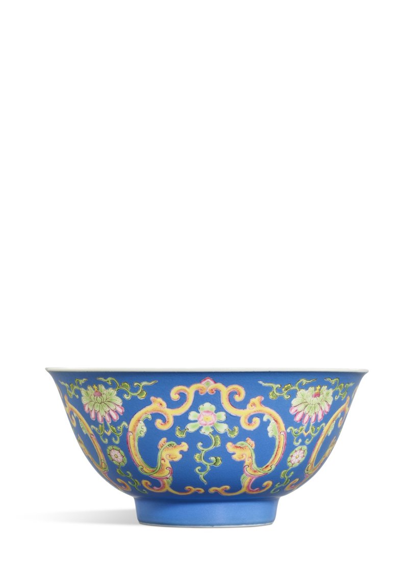 A fine and exceptionally rare blue-ground falangcai 'dragon' bowl, Blue-enamel mark and period of Qianlong |  清乾隆　藍地琺瑯彩夔龍紋盌　《乾隆年製》藍料款