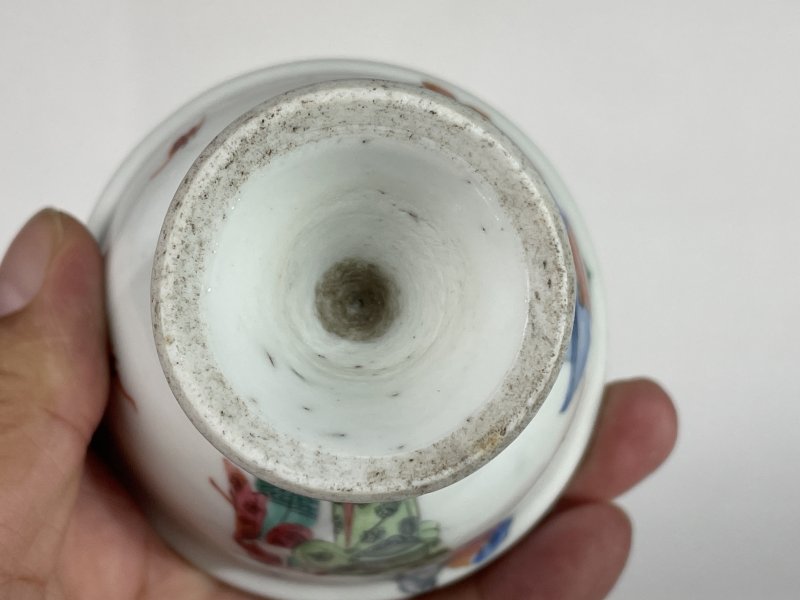 清晚期 粉彩人物纹高足杯 - 图7