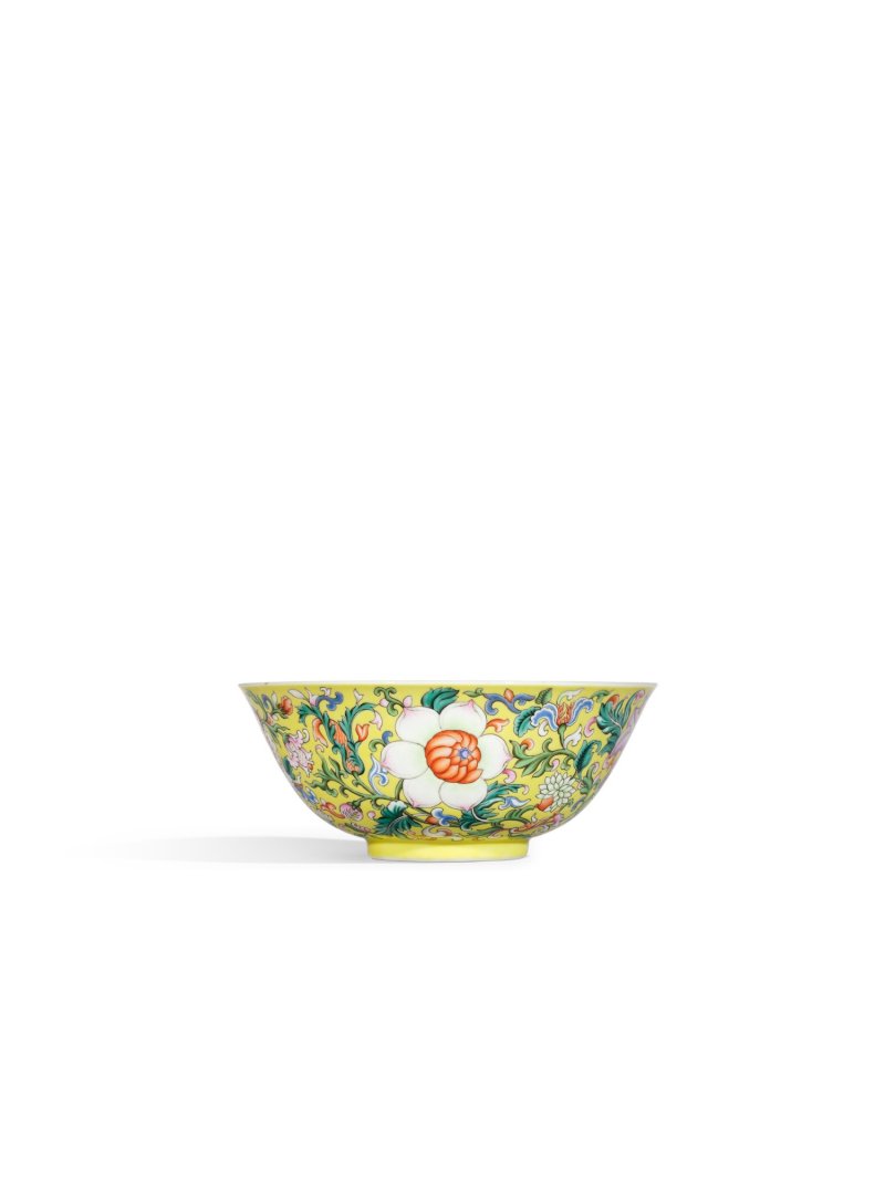 A yellow-ground famille-rose bowl, Mark and period of Qianlong | 清乾隆　粉彩洋花內五福宮盌　《大清乾隆年製》款