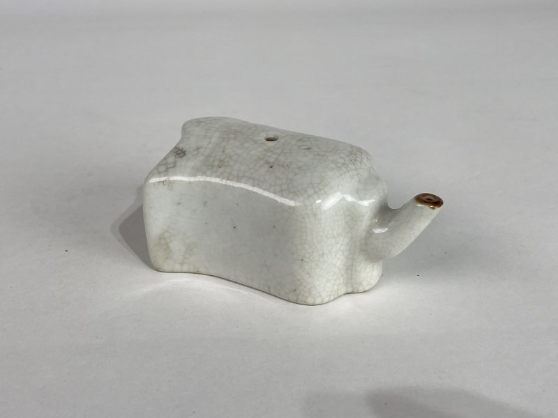 解放后 哥釉水注