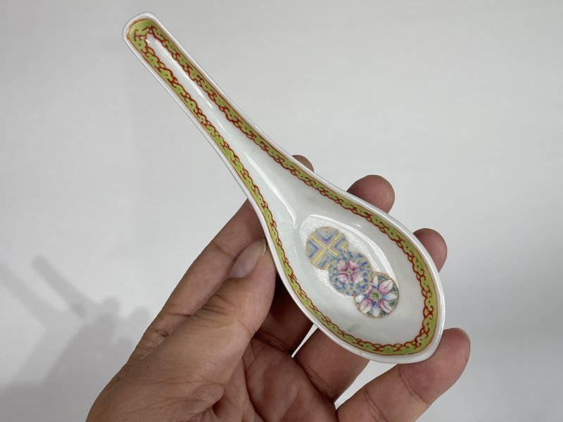 民国 粉彩皮球花纹勺四把 - 图2