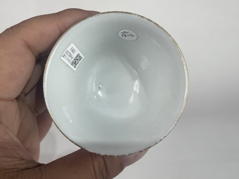 解放后 蓝底粉彩花卉纹杯一对 - 图10