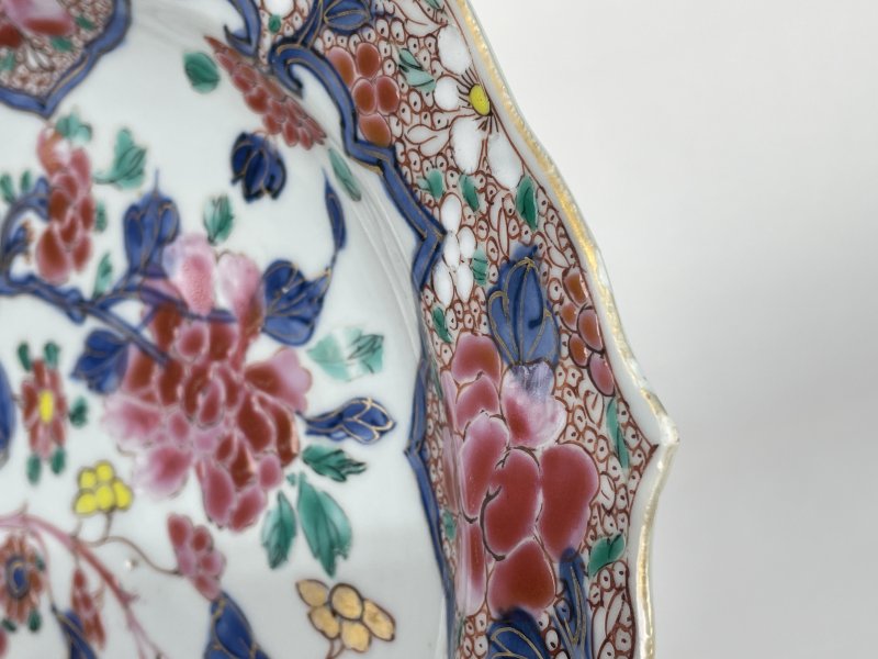 清雍正 青花加彩花卉纹花口盘 - 图9