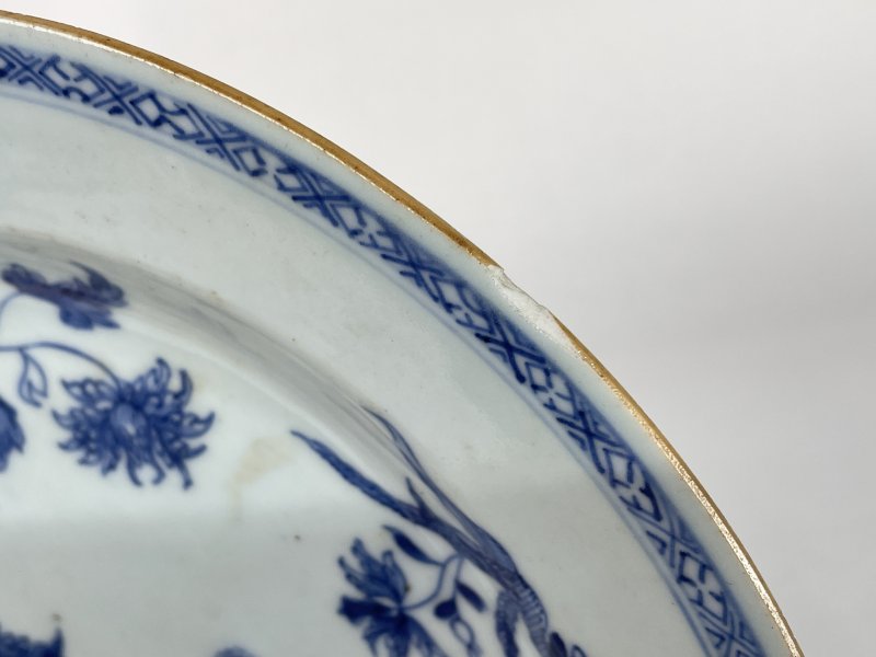 清乾隆 青花折枝花卉纹盘 - 图10