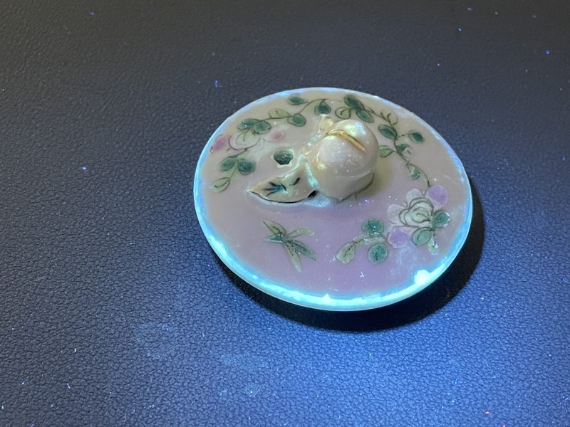 清晚期 粉彩花蝶纹茶壶 - 图7