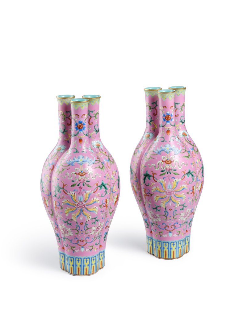 A very rare pair of pink-ground famille-rose triple-spouted vases, Seal marks and period of Qianlong | 清乾隆　粉紅地粉彩纏枝花卉福壽延年三聯橄欖瓶一對　《大清乾隆年製》款