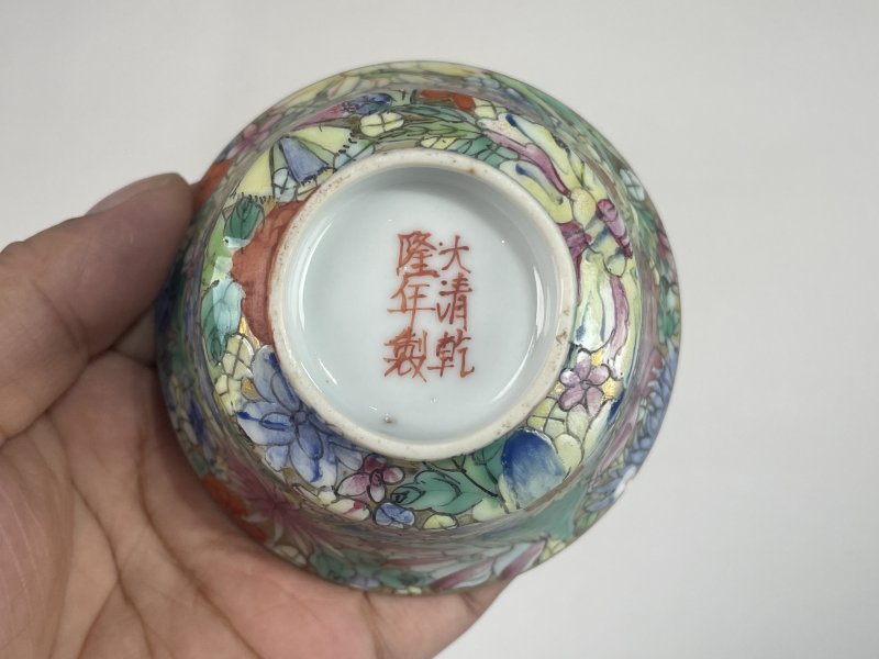 民国 粉彩百花不落地纹三才盖碗 - 图9