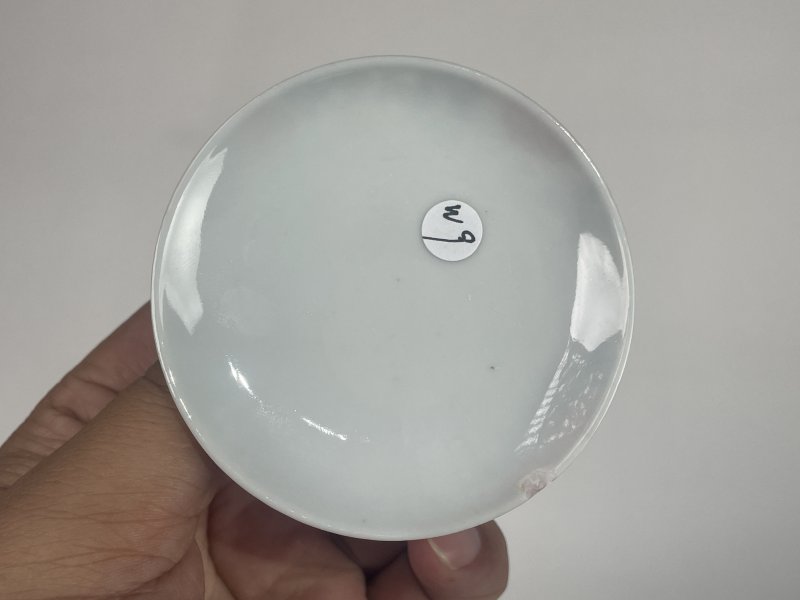 民国 粉彩百花不落地纹三才盖碗 - 图3