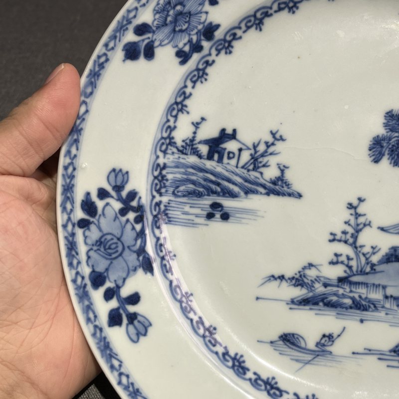 清乾隆青花山水风景盘 - 图6