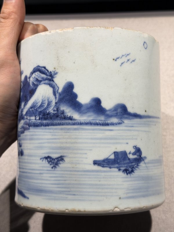 清乾隆 青花山水楼阁笔筒 - 图6