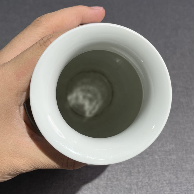 民国粉彩人物故事灯笼瓶 - 图8